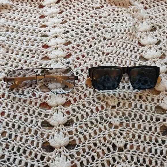 Habibe Sunglasses (2) With Cases - Picture 9 of 10